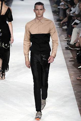 Alexander McQueen / - 2009